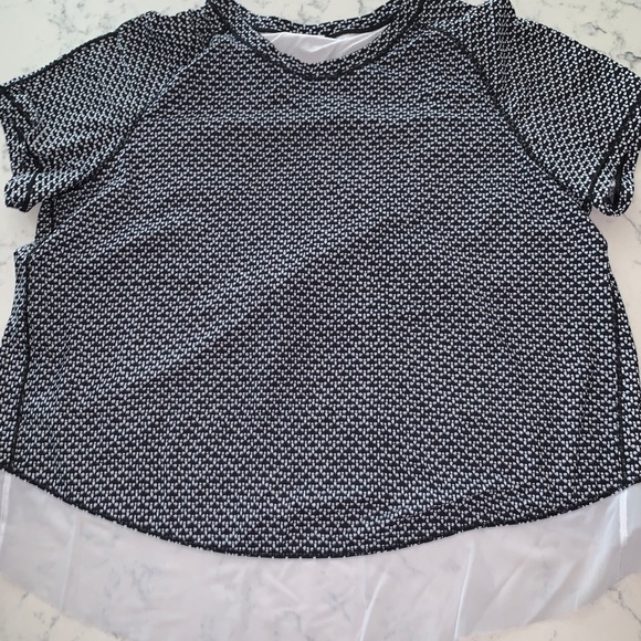 Lululemon shirt - Picture 1 of 2